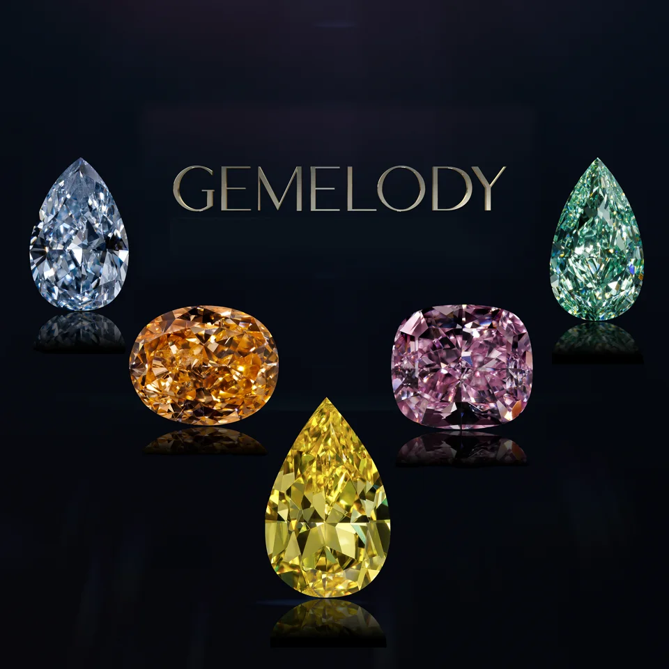 Arrangement of multi-colored diamonds